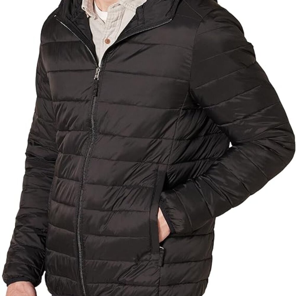 Essentials Men's Lightweight Water-Resistant Packable Hooded Puffer Jacket